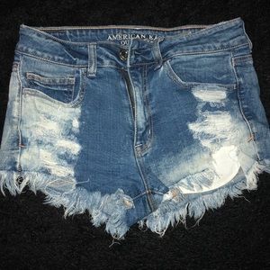 American Eagle hi-rise shortie